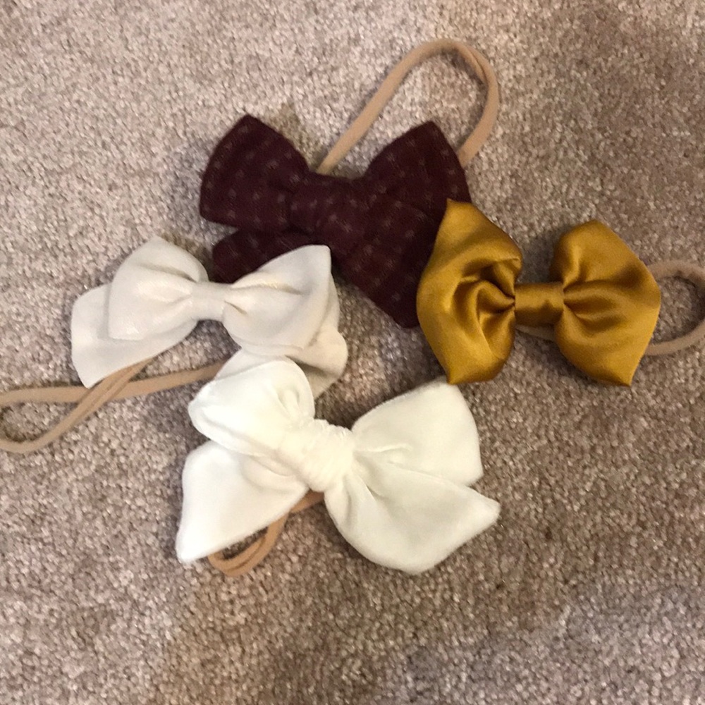 Hair bows